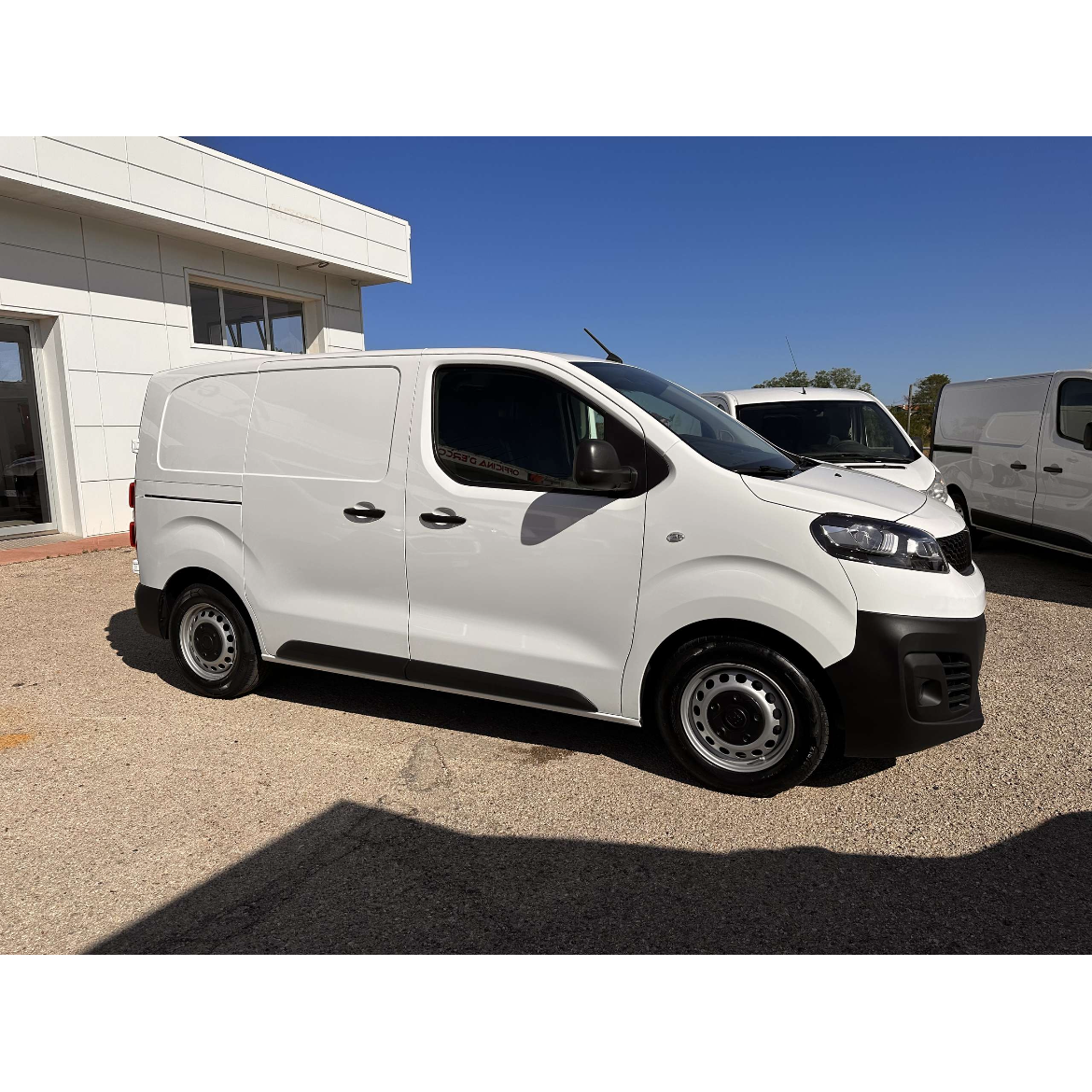 Fiat Scudo L1H1 1.5 BlueHDi 120CV 2022 – Furgone Professionale | Efficienza e Comfort